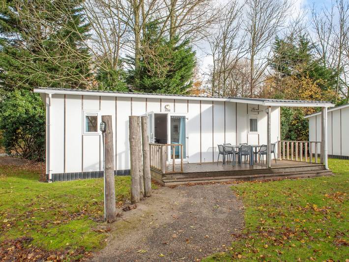 Ferienhaus für 6 Personen, mit Garten und Pool sowie Sauna in Noord-Beveland