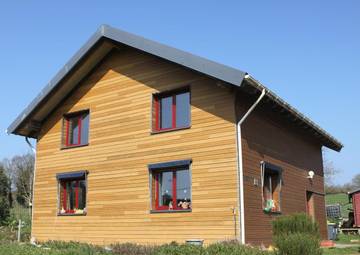 Gîte pour 4 personnes, avec terrasse à Tréhorenteuc