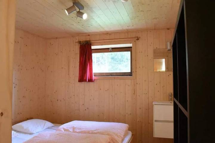 Geräumiges Chalet mit 8 Schlafzimmern in Barvaux-sur-Ourthe, Durbuy