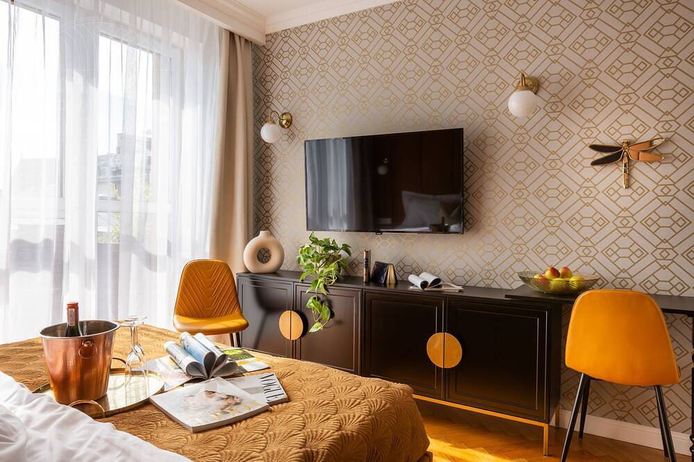 Appartement entier, Feniks Sunblush studio with terrace in Cracovie, Petite-Pologne