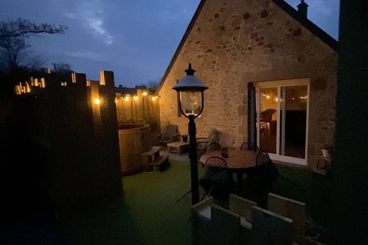 Location de vacances pour 3 personnes, avec jardin ainsi que jacuzzi et terrasse à Auderville - 3
