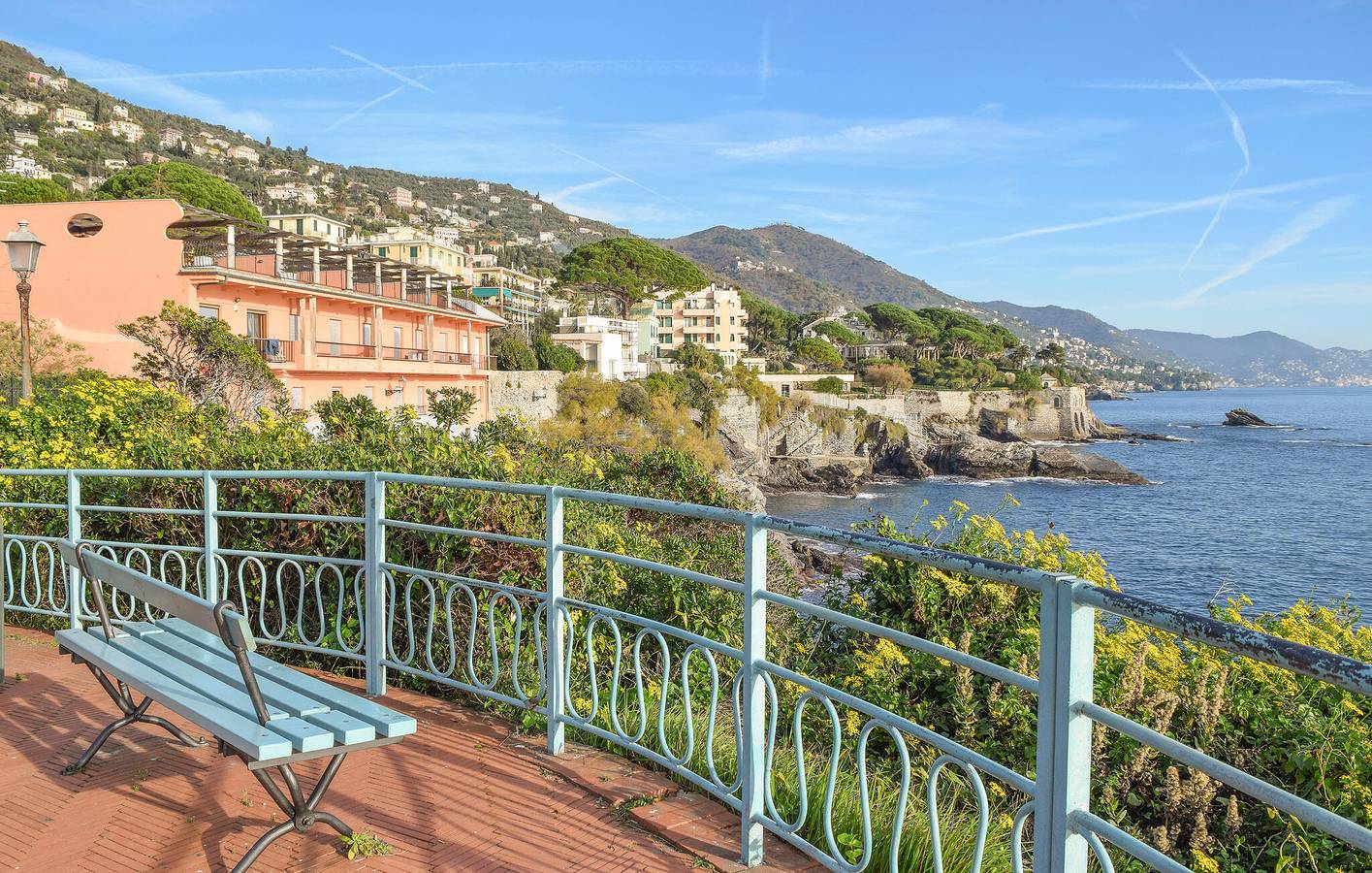 Geheel vakantieappartement, Gezellig appartement in de buurt van La Sorrentina & Torrente Polcevera in Genua (Stad), Genua