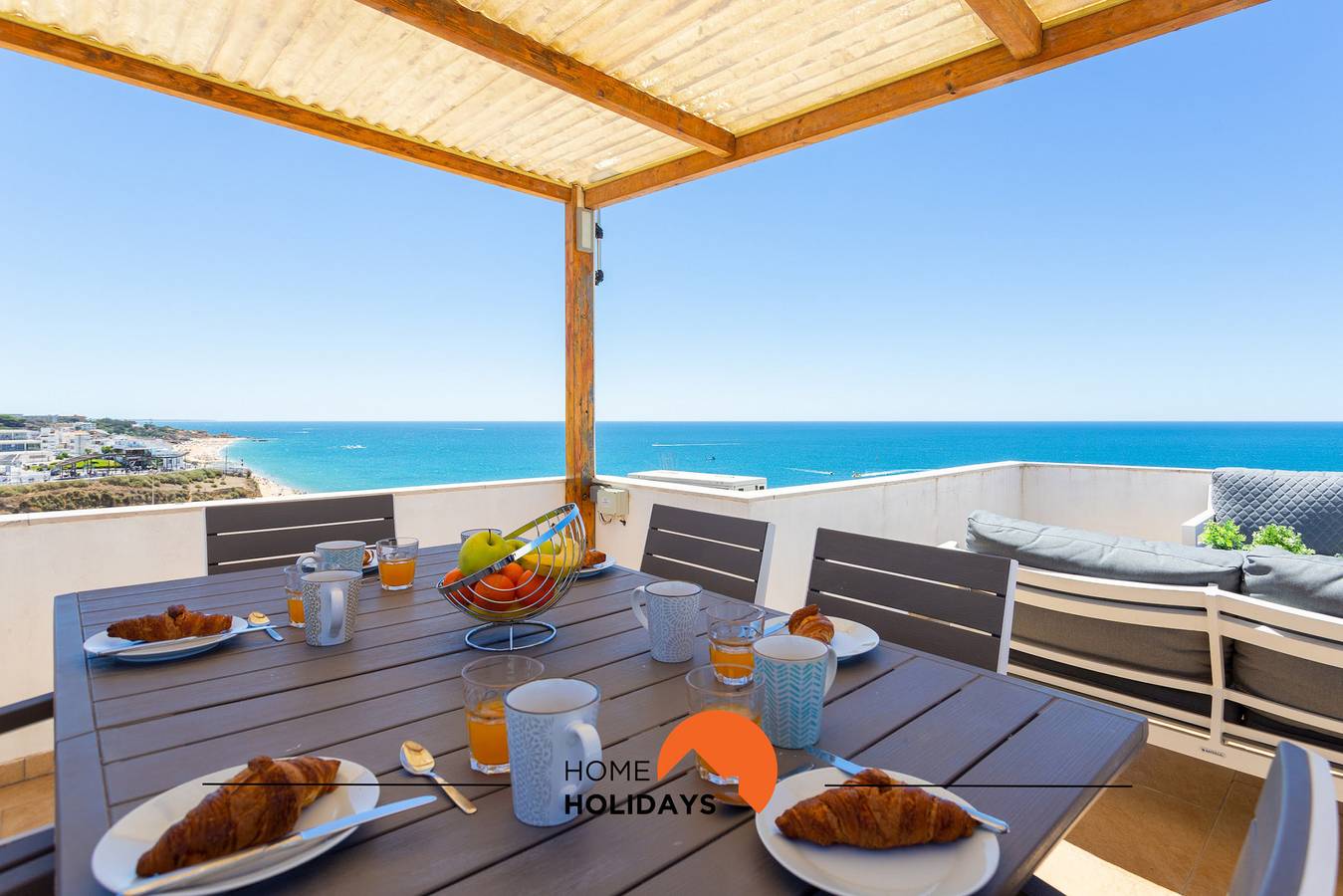 #086 Fish House by Home Holidays in Albufeira, Faro District