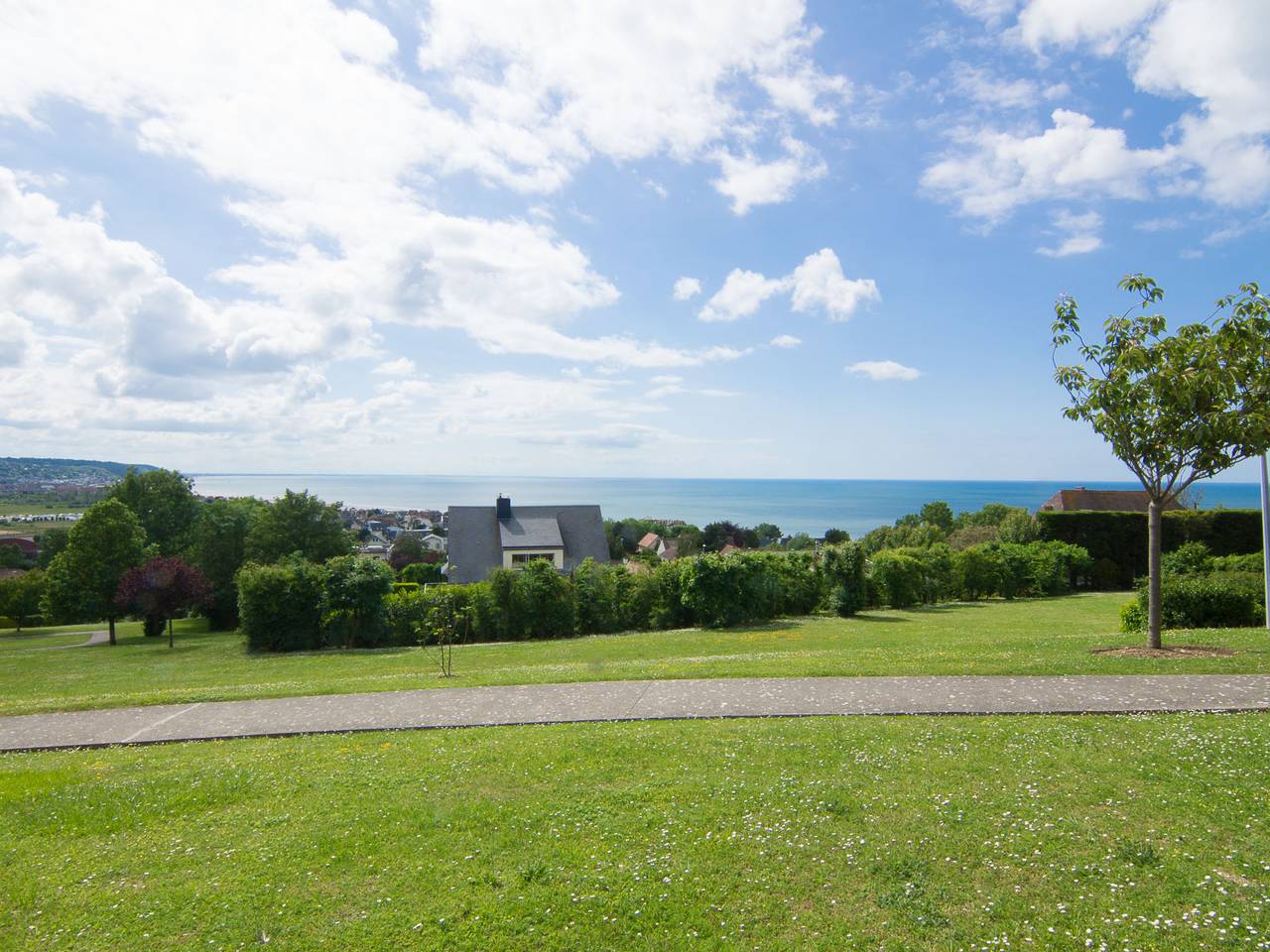 Entire apartment, Le Cap Bleu in Blonville-sur-Mer, Lisieux region