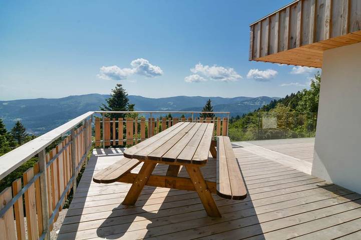 Chalet pour 12 personnes, avec Balcon ainsi que Jardin et Sauna à Metzeral
