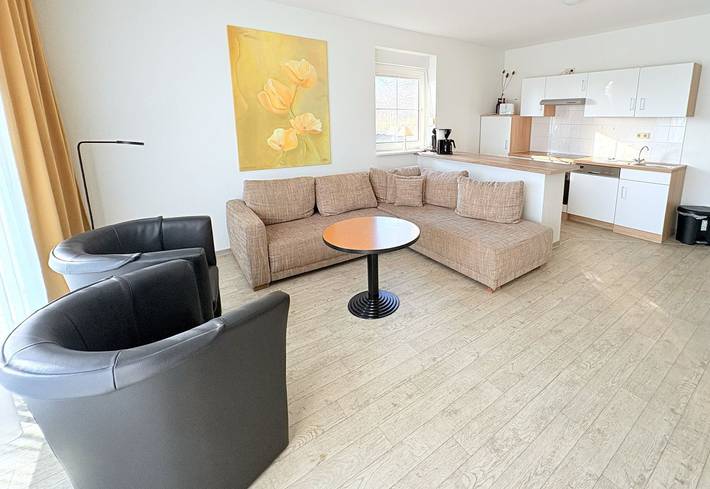 Ganze Wohnung, Ferienwohnung 50 – Familienfreundlich, Haustiere erlaubt, mit Terrasse und Wlan in Buschvitz, Bergen auf Rügen und Umgebung