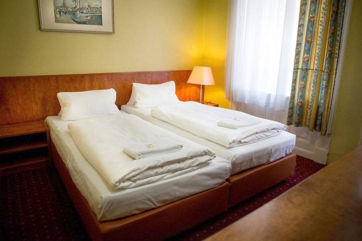 Hotel für 2 Personen