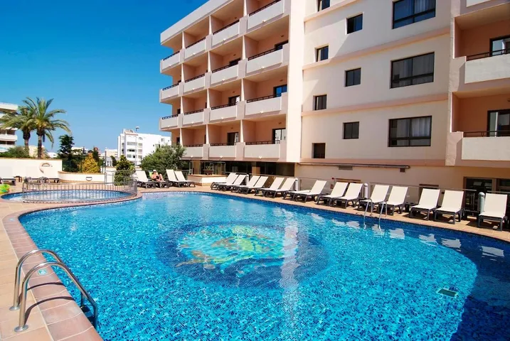 Hotel für 2 Personen, mit Terrasse und Whirlpool sowie Sauna - 1