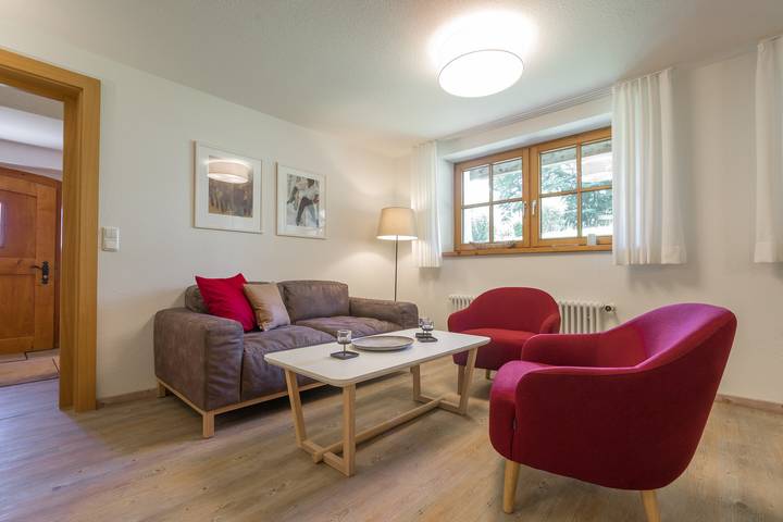 Ferienwohnung für 4 Personen, mit Terrasse und Garten, kinderfreundlich in Oberstdorf - 2