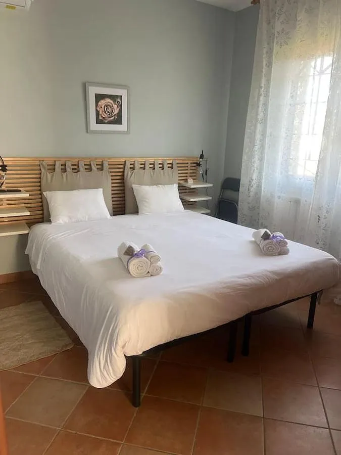 Apartamento de vacaciones para 2 personas, con vistas además de jardín y terraza - 1