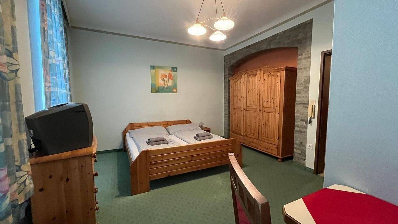 Doppelzimmer für 2 Personen (12 m²) in Sankt Pölten in Sankt Pölten, Traisental