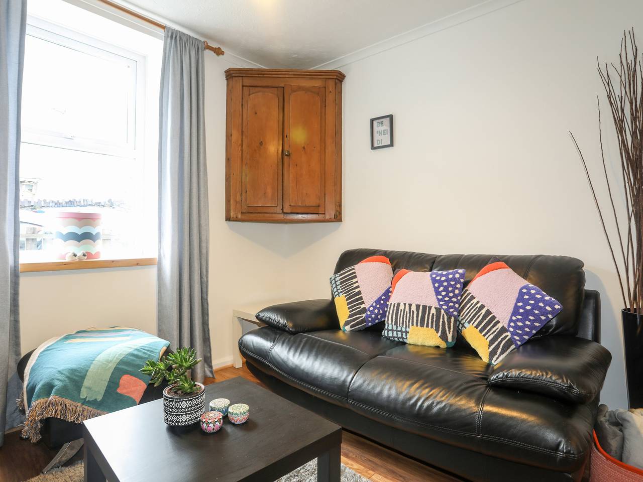 5 Thomas Street in Llanberis, Llyn Padarn