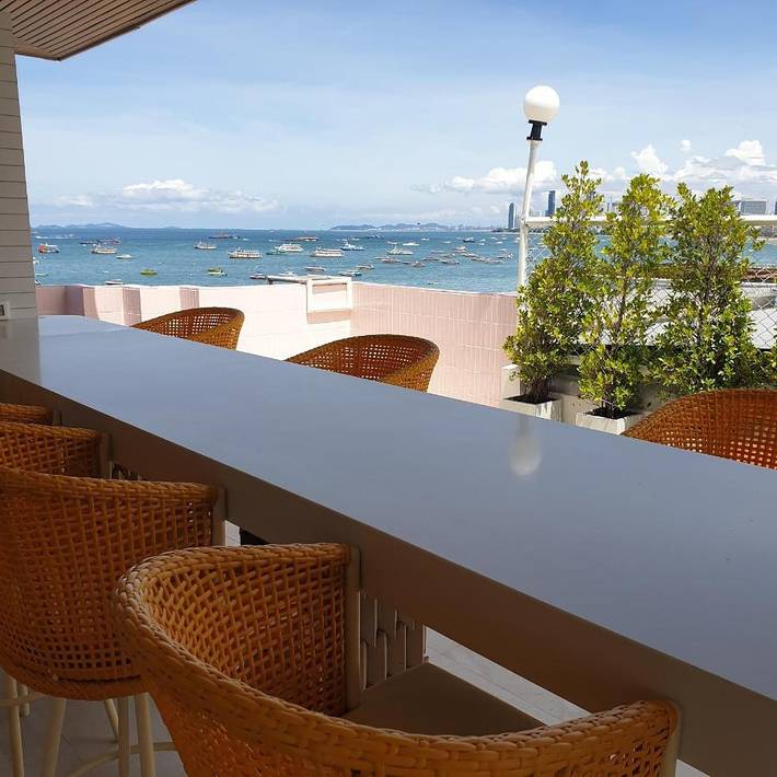 Hôtel pour 2 personnes, avec vue ainsi que terrasse et piscine dans Pattaya South - 4