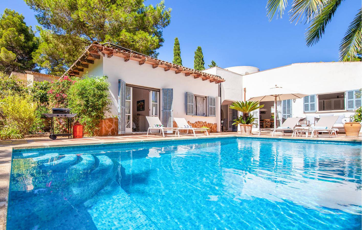 Escapada junto a la playa con piscina y terraza - a 1 km de Platja de Canyamel in Costa de Canyamel, Capdepera