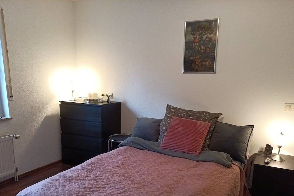 Ganze Wohnung, Ferienwohnung  - Weserbergland - eigener  Eingang - Garten - Zaun- Hunde möglich in Salzhemmendorf, Hannover und Umgebung