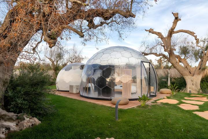 Room for 2 people, with Hot tub and Garden