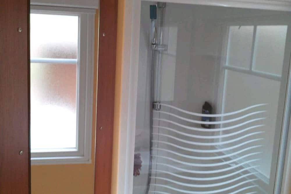 Fully Equipped Mobil Home with large 30 M2 terrace and small garden. in Saint-Augustin, Côte de Beauté
