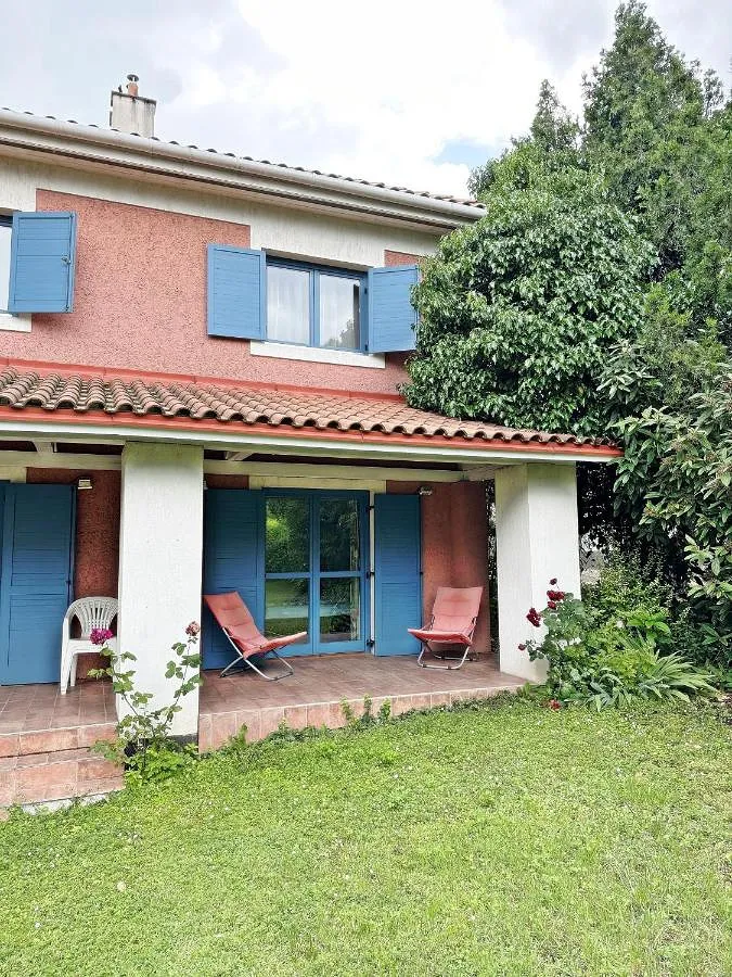 Chalet para 7 personas, con jardín - 1