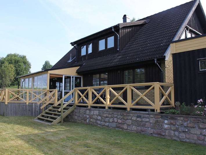 Ferienhaus in Bellö mit Schwimmbecken in Kronoberg