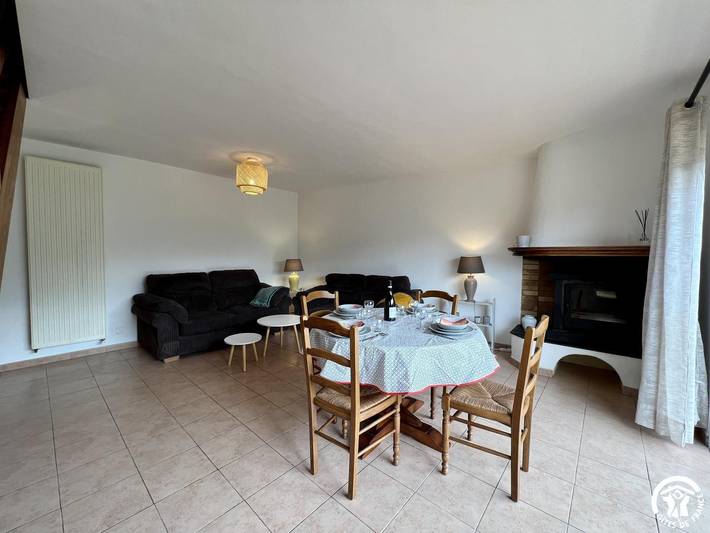 Gîte pour 4 personnes, avec terrasse à Quintillan - 3