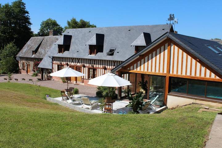 Gîte pour 2 personnes, avec vue et piscine à Glanville - 3