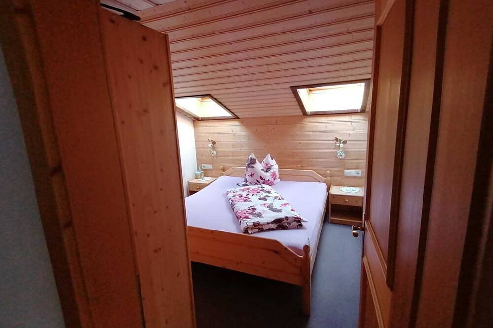 Ganze Wohnung, Einstein - Landhaus Schnettra in Grän, Allgäuer Alpen (Österreich)