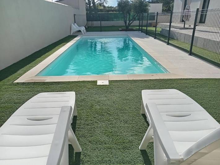 Apartamento de vacaciones para 4 personas, con terraza y piscina - 1