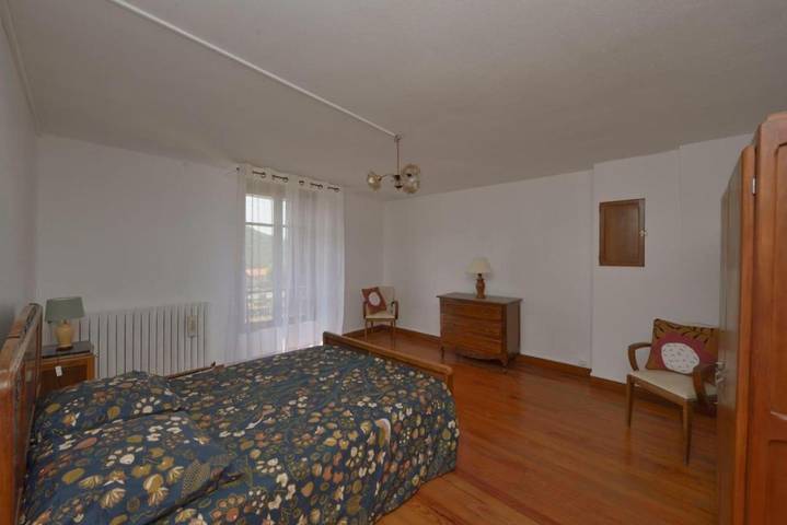 Location de vacances pour 6 personnes, avec balcon, animaux acceptés à Aspres-sur-Buëch