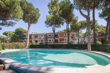 Gîte pour 4 personnes, avec piscine ainsi que vue et jardin à Lido di Spina