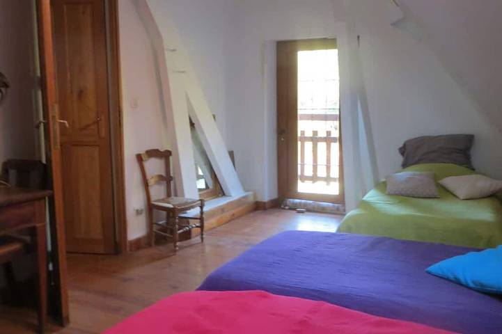 Location de vacances pour 6 personnes, avec jardin et terrasse dans Valencisse - 2