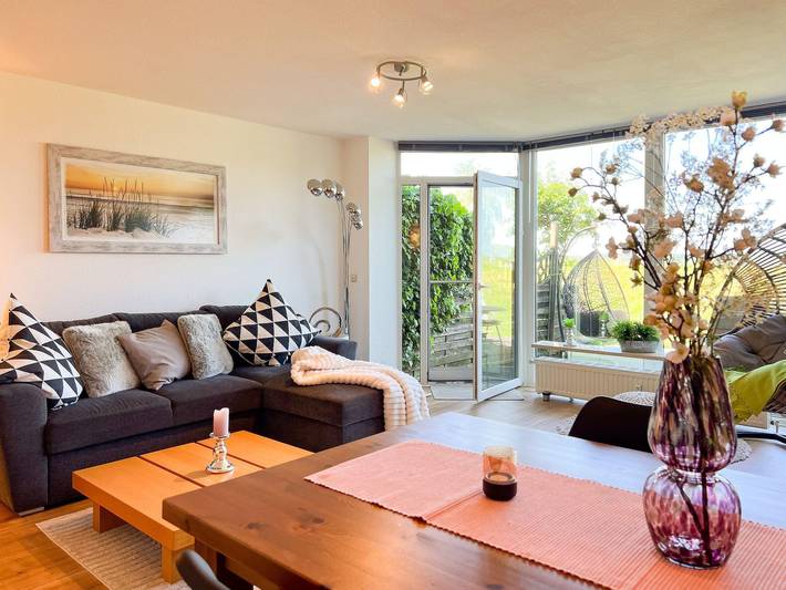 Ferienwohnung für 2 Personen, mit Terrasse und Garten sowie Seeblick in Schleswig & Umgebung
