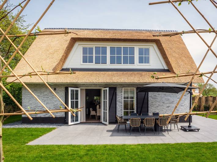 Ferienhaus für 8 Personen, mit Sauna und Garten, kinderfreundlich in De Koog