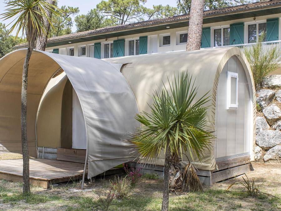 Camping Océan Vacances - Unique 4 persons - Nacre**** in Saint-Georges-de-Didonne, Rochefort region