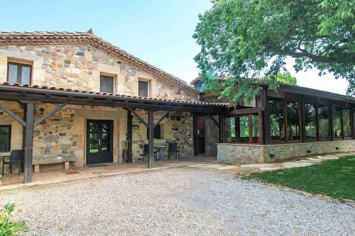 Villa für 23 Personen. BBQ, großer Pool, in der Nähe von Barcelona in Riudarenes, Girona Provinz