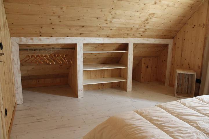 Chalet \"le suc\" Bau 2017, kostenloses Wlan, Heizung inklusive in Murol, Regionaler Naturpark Volcans d'Auvergne