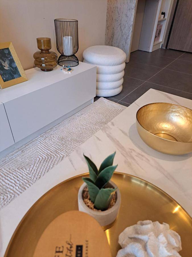 Gîte pour 3 personnes, avec balcon à Serrès