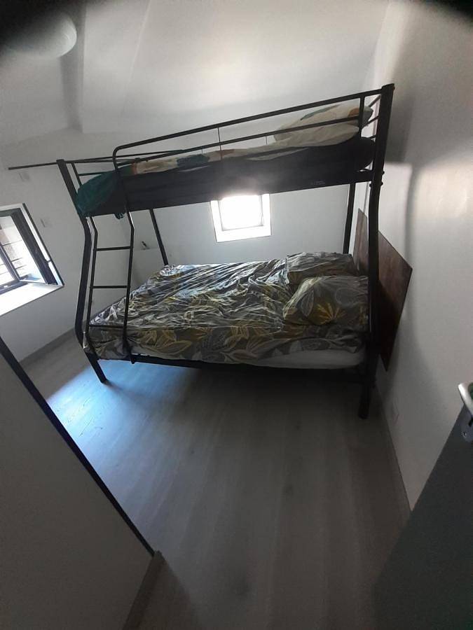 Appartement entier, Three-Bedroom Apartment in Satillieu, Région de Tournon-sur-Rhône