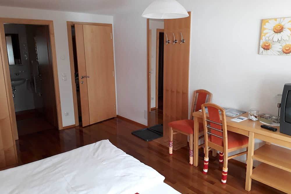 Chambre double nouvelle max 2P (type A) - Greber Christine - Frühstückspension Fernblick in Schoppernau, Bregenzerwald