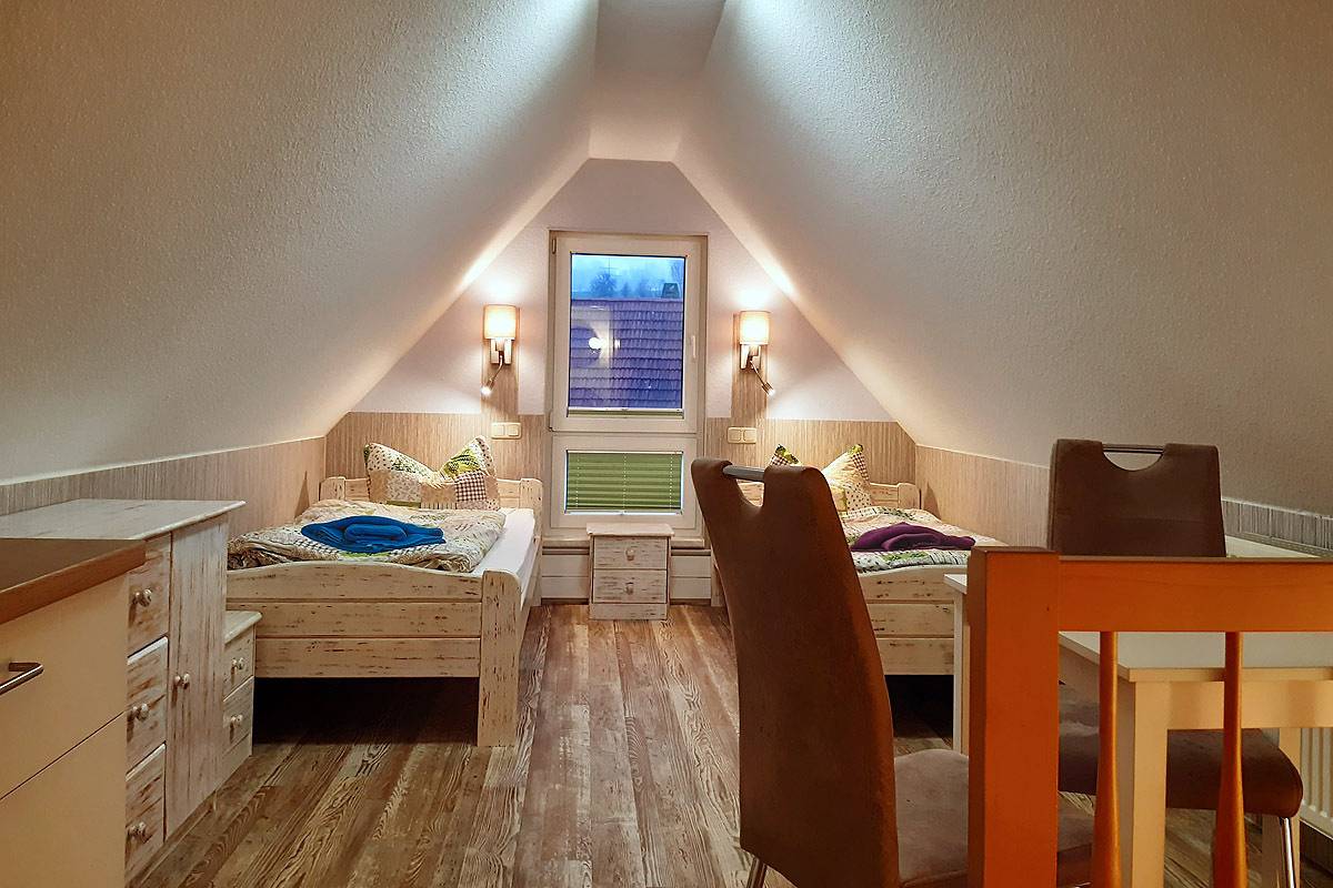 Ganze Ferienwohnung, Pension "Am Rennsteig" - 2-Bettzimmer mit Du/Wc in Wartburg, Eisenach