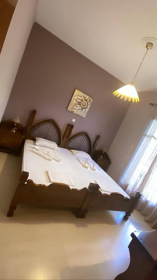 Location de vacances pour 6 personnes, avec vue ainsi que jardin et balcon dans Palaia Epidavros - 2