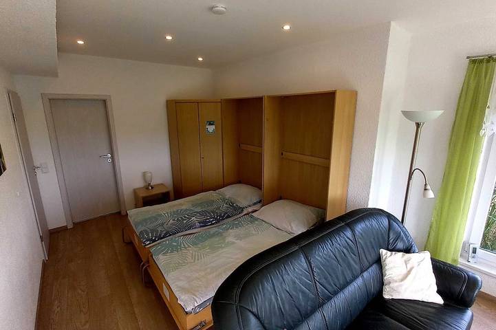 Ferienhaus für 4 Personen, mit Balkon und Garten in Malchin - 2