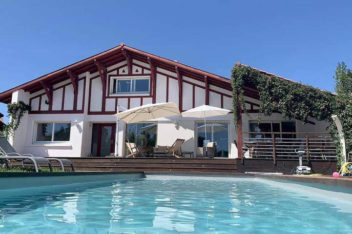 Villa für 11 Personen, mit Garten - 1