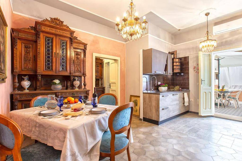 Romantic House spettacolare vista mare Chiama Il Numero Trecentosettantasette Cinquantanove 38723 in Alghero, Sardegna