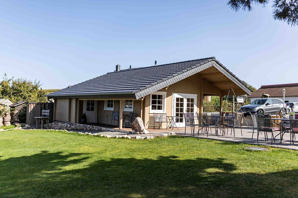 Ganze Wohnung, 6.Einzelzimmer Basic in Altena, Märkischer Kreis