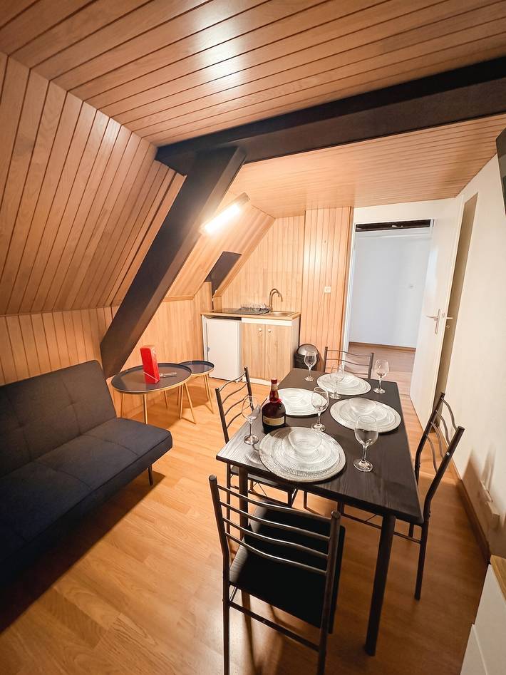 Vakantiehuis voor 6 personen, met Tuin en Uitzicht op het meer in de Elzas
