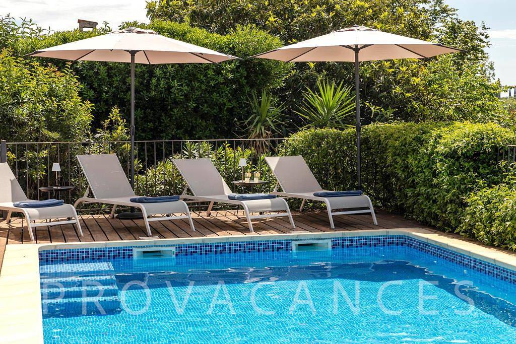 Villa pour 10 personnes avec jardin in Cotignac, Région de Brignoles