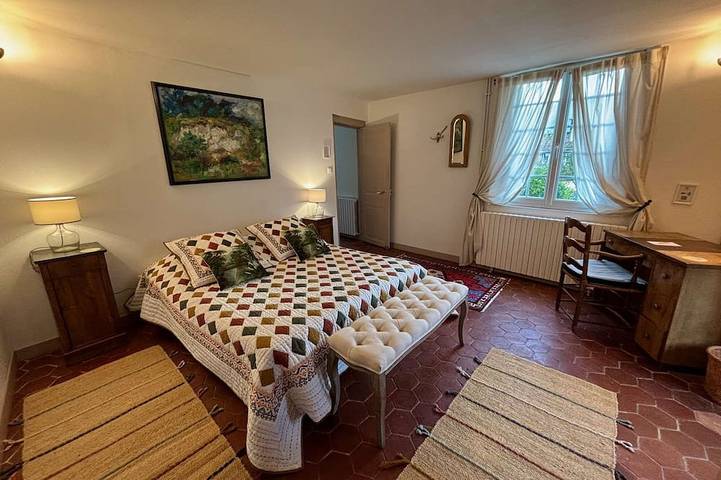 Gîte pour 10 personnes, avec jardin à Épégard - 4