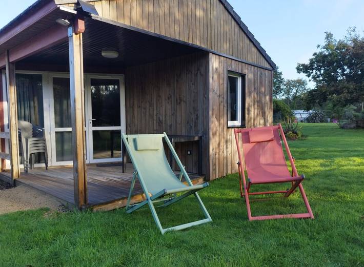 Chalet pour 5 personnes, avec terrasse ainsi que jardin et piscine, animaux acceptés en Cotes-d'Armor - 2