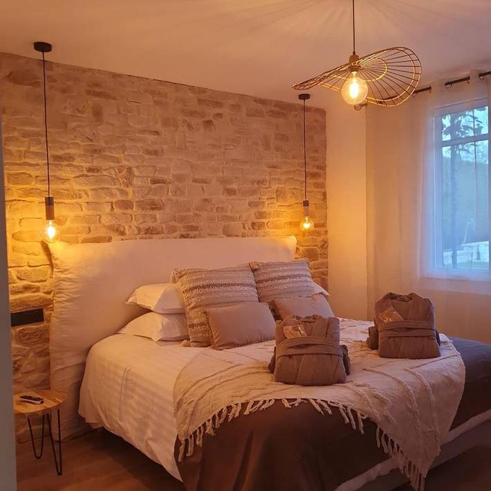 Gîte pour 2 personnes, avec Terrasse et Jacuzzi ainsi que Jardin et Piscine à Jaujac - 4