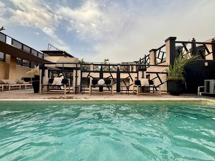 Maison d’hôte pour 16 personnes, avec piscine et terrasse ainsi que sauna et vue à Marrakech - 2